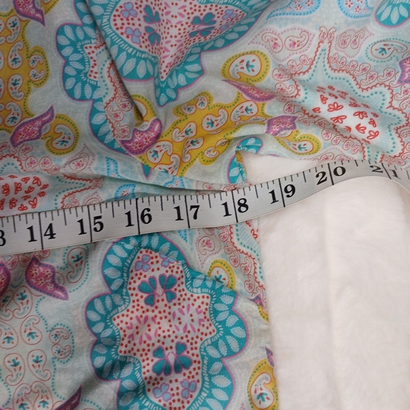 Talbots Petite Split Neck Tunic Blouse Multicolor Paisley Print – Size S - Picture 5 of 8